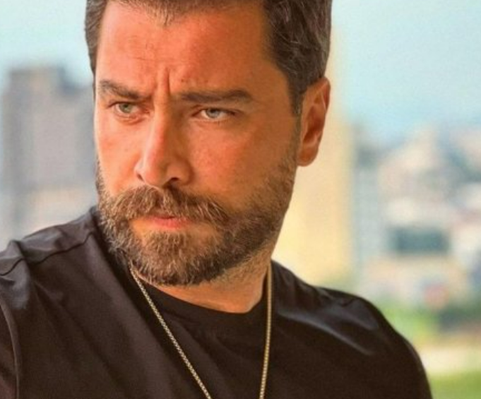 ساندي ابنة معتصم النهار تأخذ والدها للترند 